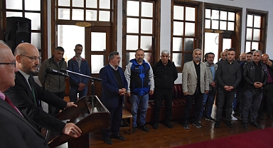 Belediye Personeli İle Bayramlaştı