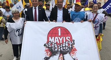 YAŞASIN 1 MAYIS EMEK VE DAYANIŞMA GÜNÜ!