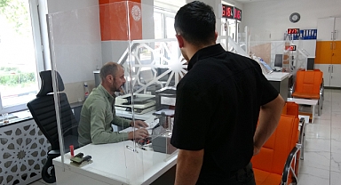 Kimliklerini Kaybettiler, Zamanla Yarıştılar