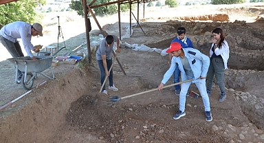 Hititler'in Kutsal Suyunun Kaynağı Şapinuva Kazılarıyla Gün Yüzüne Çıkartılıyor