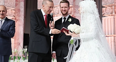 Cumhurbaşkanı Erdoğan, yeğeni Usame Erdoğan'ın nikah şahitliğini yaptı