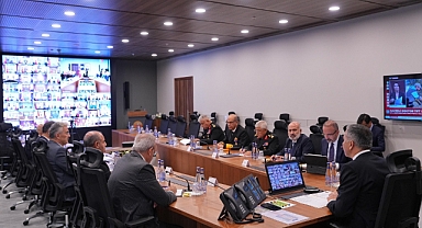 Bakan Yerlikaya 81 İlin Valisi İle Video Konferans Toplantısı Yaptı