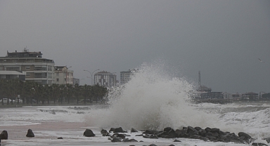 Karadeniz'de 'tam fırtına' bekleniyor