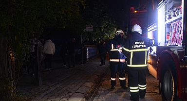 Ünye'de elektrikli şofben öğrenci pansiyonunda yangına neden oldu