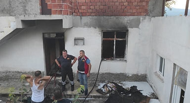 Kargı'da Müstakil Evde Çıkan Yangın İtfaiye Ekiplerince Söndürüldü