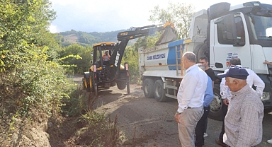 Canik’te kırsalda yol çalışması