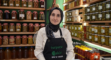  Her şeyin turşusunu kurdu