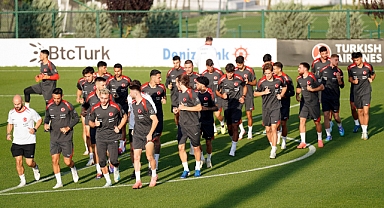 Milliler, Galler maçı hazırlıklarına başladı