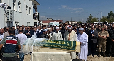 Narin’in tabutuna bırakılan duvak yürekleri dağladı