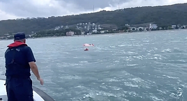 Samsun'da denizde alabora olan teknedeki 4 kişi kurtarıldı