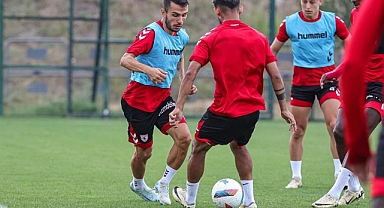 Samsunspor bu sezon evinde ilk peşinde