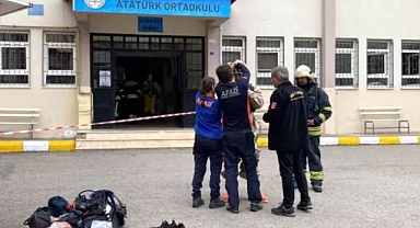 Okulda cıva tüpü kırıldı: 3 kişi hastanelik oldu