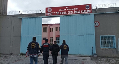 Tokat'ta Çeşitli Suçlardan Aranan İki Kişi Yakalandı