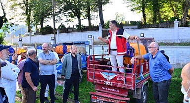 Vatandaşlar kokarcayla mücadele başlattı, 550 ev ilaçlandı