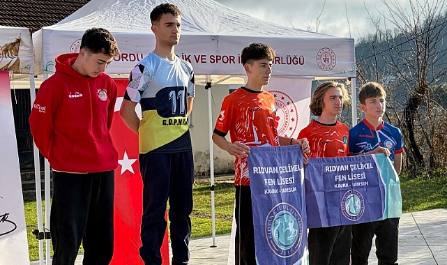 Niksarlı Öğrenciden Oryantiringde Bölge Birinciliği