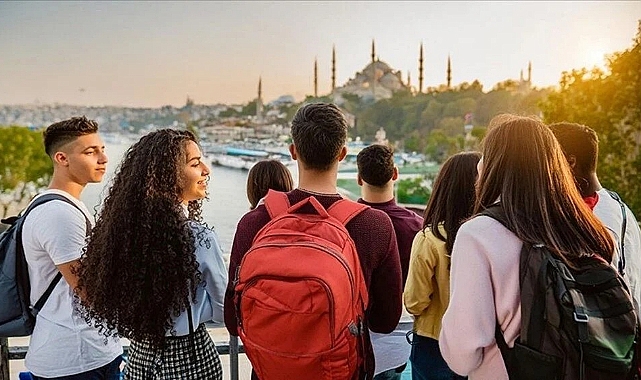Türkiye’nin Gençlik Haritası Belli Oldu: En Genç ve En Yaşlı İller Açıklandı