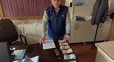 Niksar'ın Yanıbaşında Dilencinin Üzerinden 11 Bin 652 TL Nakit Çıktı