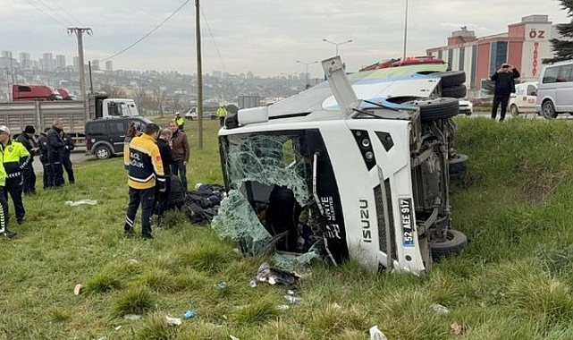 Tokat'ın Komşusunda Üzücü Kaza: Öğrencileri Taşıyan Midibüs Devrildi