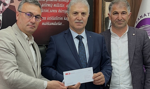 CHP Genel Başkanı Özgür Özel’in Mektupları Tokat’ta Teslim Ediliyor