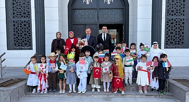 Miniklerden Renkli Ziyaret: Dünya Kültürleri Niksar’da