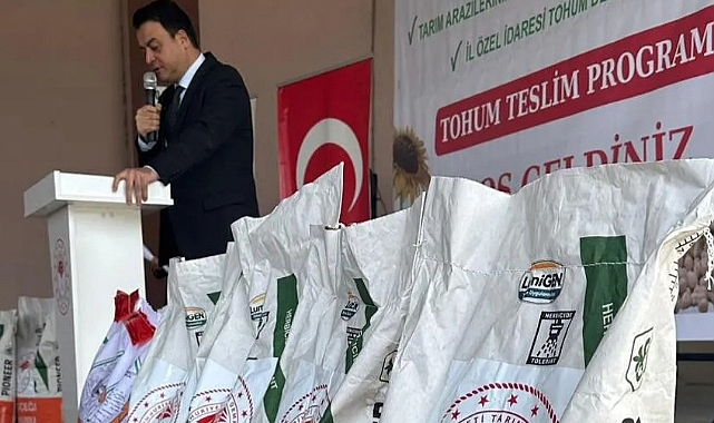 Tokat'ta Çiftçilere Hibe Tohum Dağıtıldı