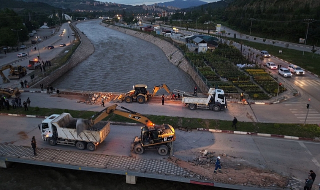 Almus Barajı Kritik Seviyeye Ulaştı: ÇEDAŞ Köprüsü Yıkılıyor