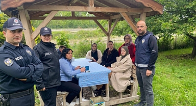 Niksar Polisi Kadınları Bilinçlendirdi