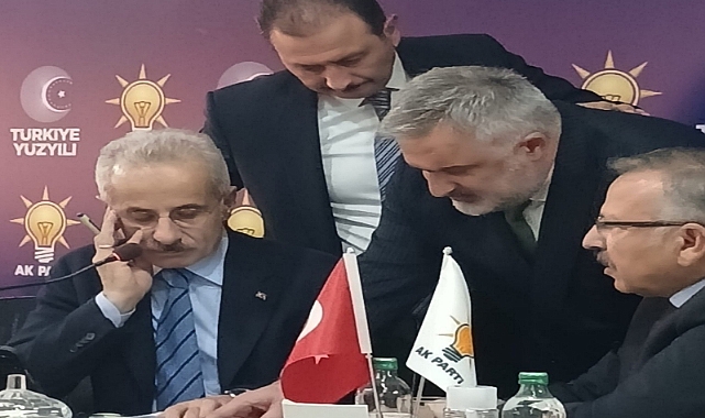 Niksar Ulaşımı İçin Kritik Görüşme: Sanayi Sitesi Girişi Bakan’a Aktarıldı