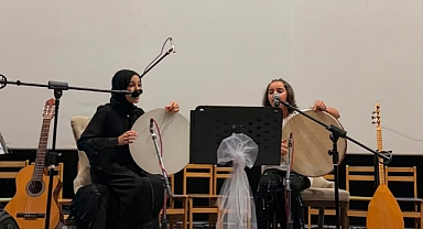 Melodi Sanat'ın Öğrencileri Sahne Aldı, Veliler Gururlandı