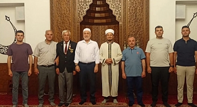 Niksar'da Vefa Rüzgarı: Şehitlerimiz ve Hz. Hüseyin Dualarla Anıldı