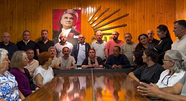 CHP Niksar İlçe Yönetimi Toplu İstifa Etti, YENİ PARTİ'ye Katıldı