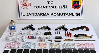 Niksar’ın da Aralarında Bulunduğu 3 İlçede Uyuşturucu Operasyonu