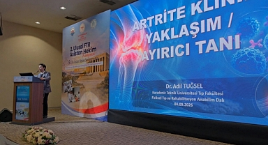 Niksarlı Doktor Tuğsel, Bilimsel Kongrede Sunum Yaptı