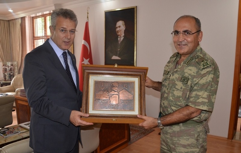 Tümgeneral Özkara’dan Veda Ziyareti